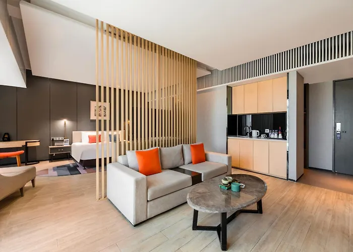 Xiamen Lujiang Mingjia Hotel