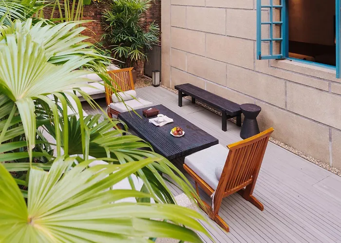 Linggan Anyu Hotel